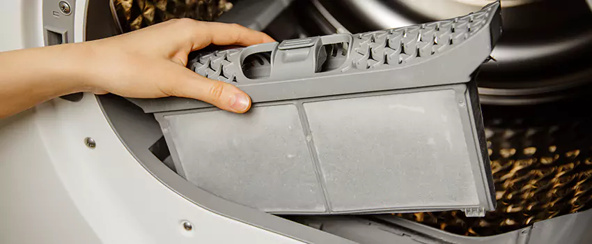 Signs Of A Clogged Dryer Lint Trap in Landover, Maryland